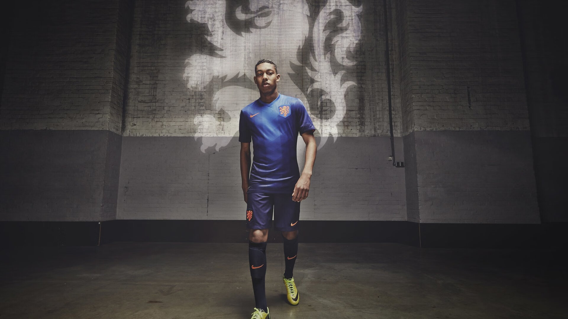 从被嘲“草台班子”到燃爆鸟巢，KPL九年逆袭堪比爽文